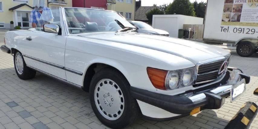 Mercedes Benz Roaster Oldtimer weiss