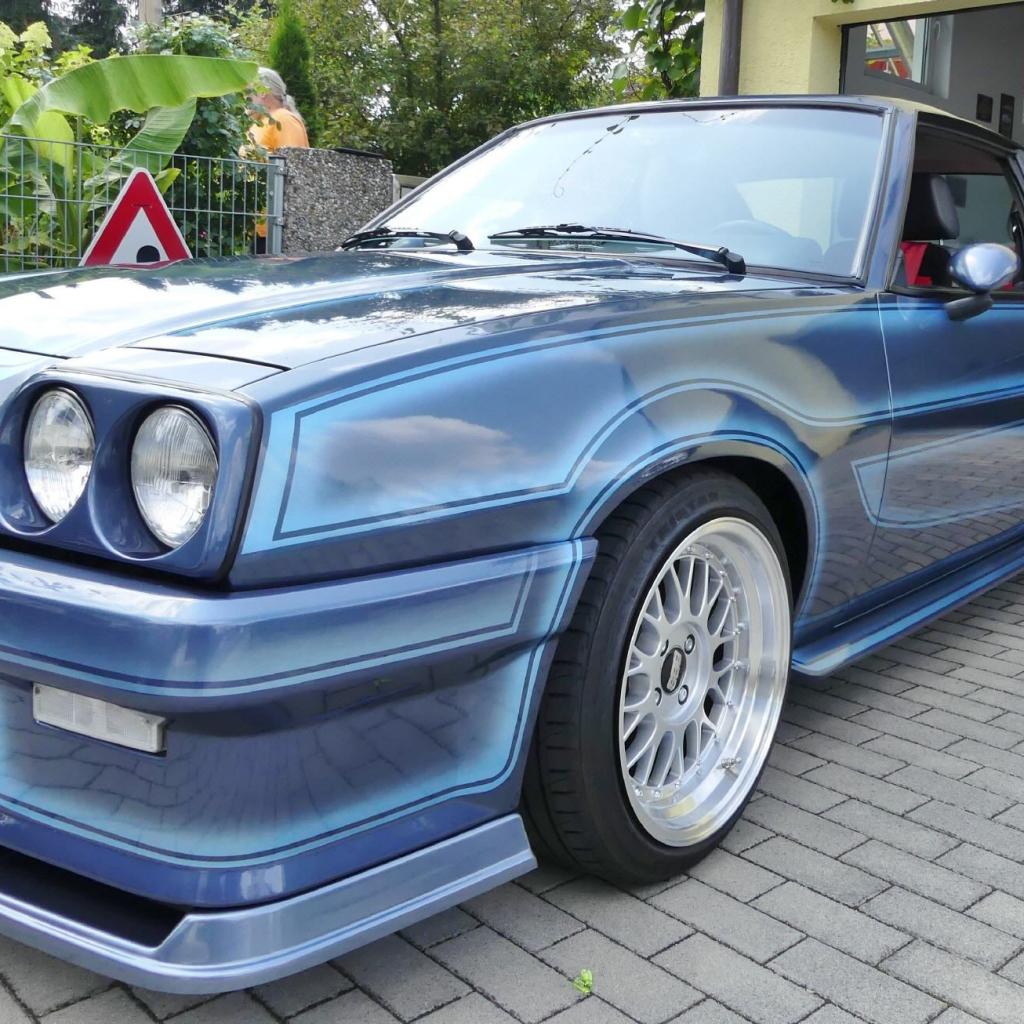 Opel Manta II blau Oldtimer designed